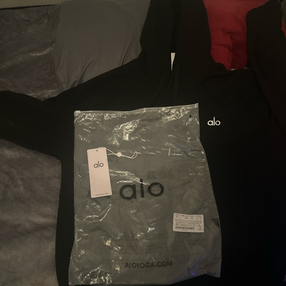ALO Yoga Other - ALO Yoga Black Hoodie